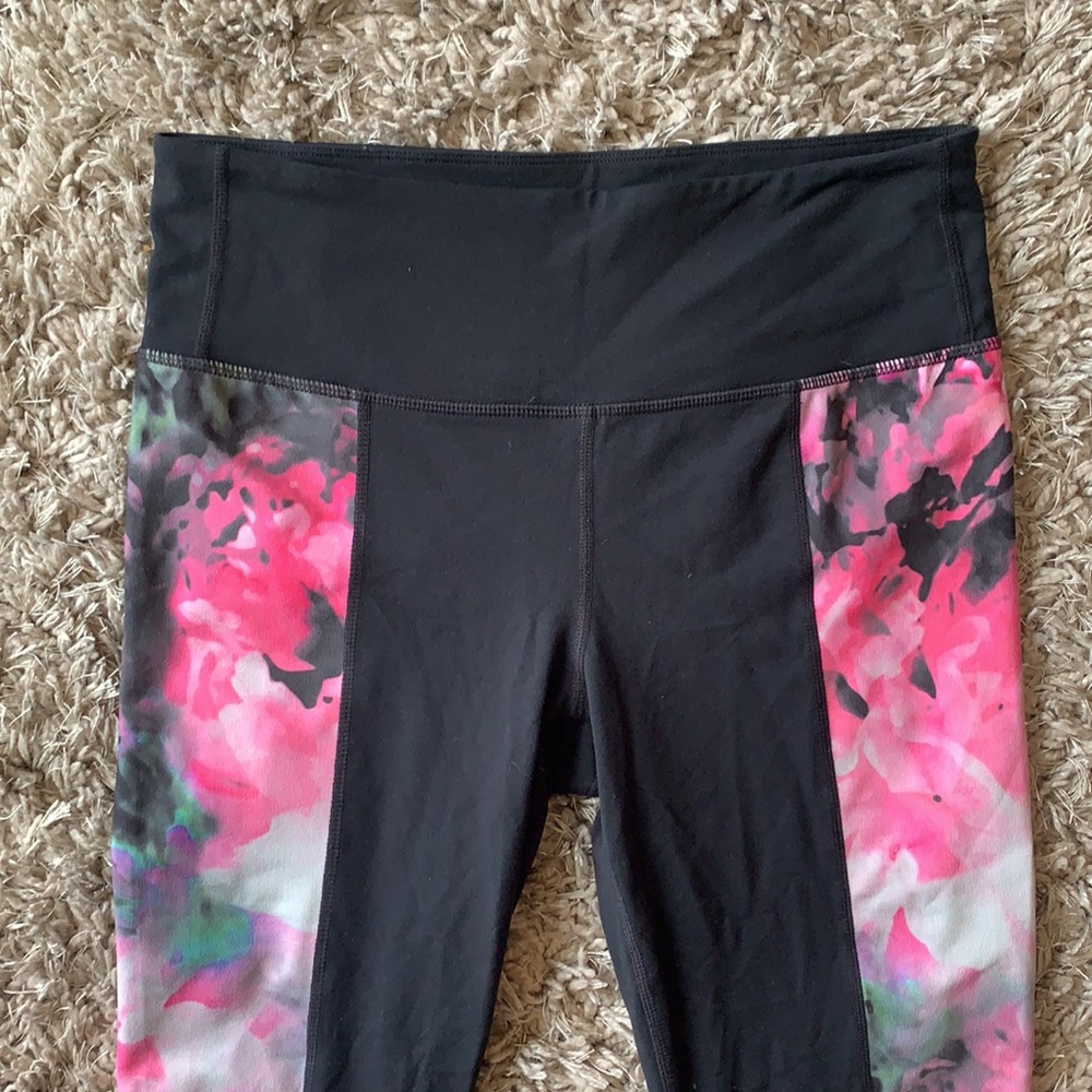 ATHLETA High Rise Chaturanga Bloom Leggings - Picture 5 of 13